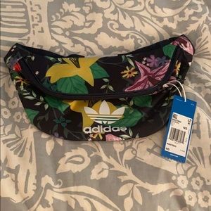 Adidas waistbag/fanny pack. Unused NWT